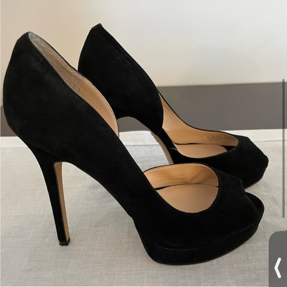 Vince Camuto platform peep toe pump - Picture 2 of 6